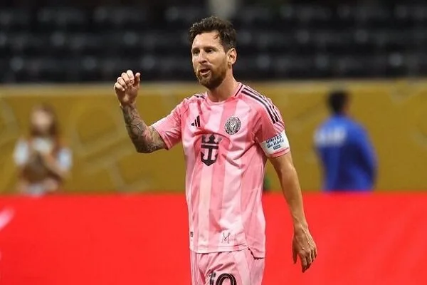 الاهلی عربستان برای خرید لیونل مسی دست به کار شد الاهلی عربستان برای خرید لیونل مسی دست به کار شد