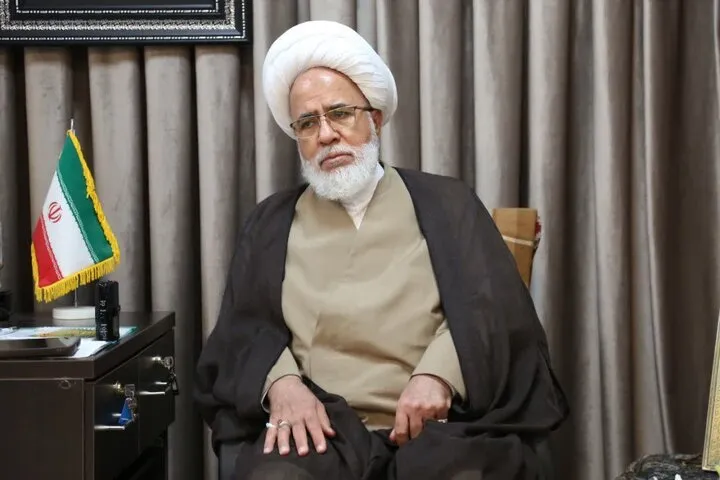 آیت الله غفوری: وحدت اسلامی راهبرد همیشگی انقلاب برای شکست دشمن است آیت الله غفوری: وحدت اسلامی راهبرد همیشگی انقلاب برای شکست دشمن است